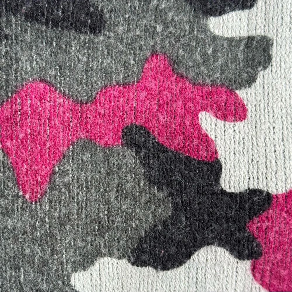 Michael Kors Multicolor Camo Infinity Scarf OS